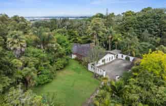 27 Gracechurch Drive, Flat Bush