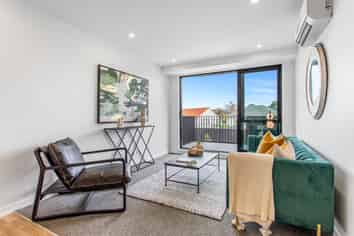 G07/157 Rockfield Road, Onehunga