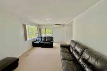 6 Yearsley Place, Manurewa