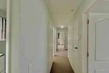 6 Yearsley Place, Manurewa