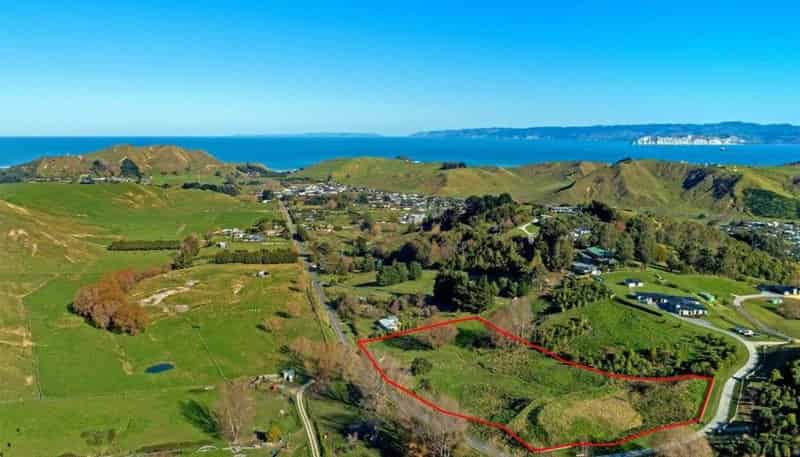 121 Wheatstone Road, Wainui