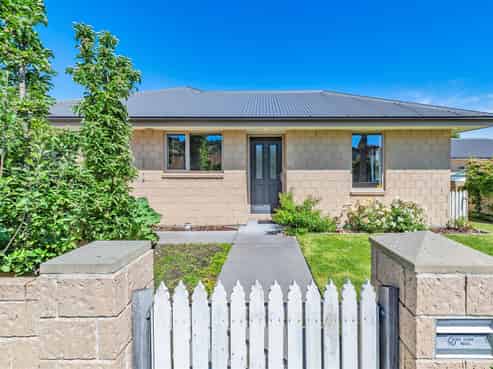8A Albert Terrace, Saint Martins