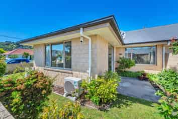  8A Albert Terrace, Saint Martins