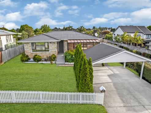 21 Wharf Road, Te Atatu Peninsula