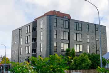 102/845 New North Road, Mount Albert