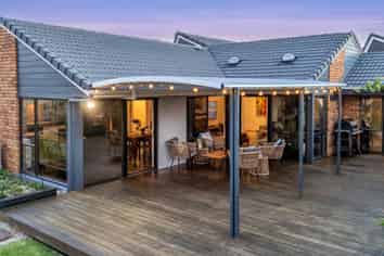 53 Oliver Road, Eastern Beach