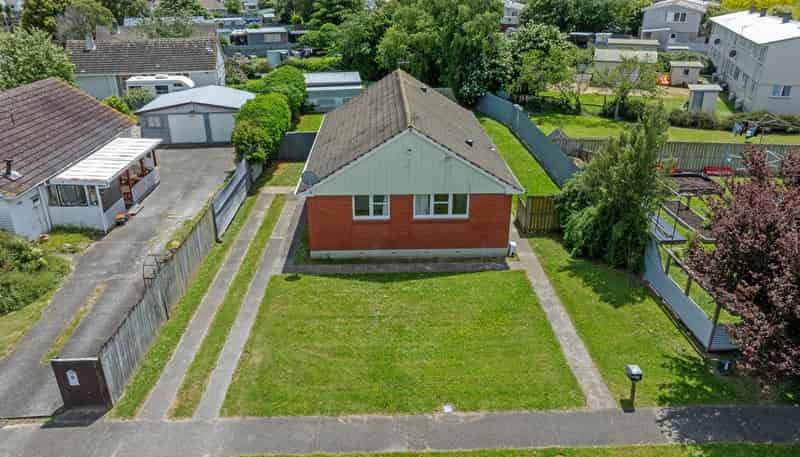 11 Brentwood Avenue, Highbury