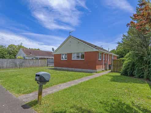 11 Brentwood Avenue, Highbury