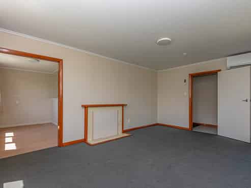 11 Brentwood Avenue, Highbury