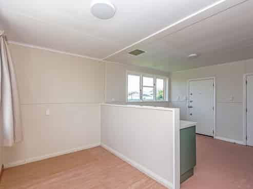 11 Brentwood Avenue, Highbury