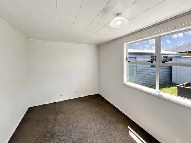 196A Ferguson Street, West End