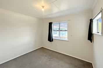 196A Ferguson Street, West End