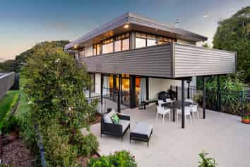 181 Vaughans Road, Okura