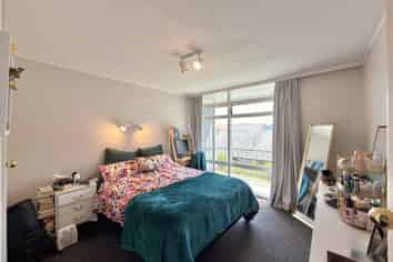 2a/145 Ohiro Road , Brooklyn