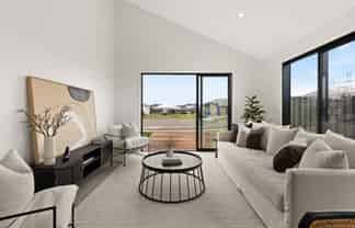 6 Tutira Place, Poraiti