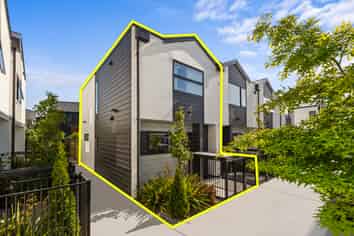 6/15 Bunyan Street, Waltham