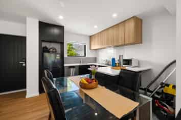 6/15 Bunyan Street, Waltham