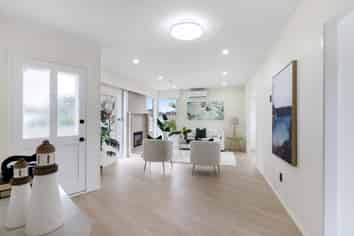 17 Nan Place, Pakuranga Heights