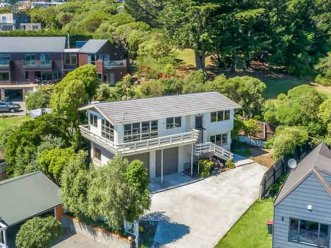 224A Cannon Hill Crescent, Mount Pleasant