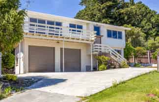 224A Cannon Hill Crescent, Mount Pleasant