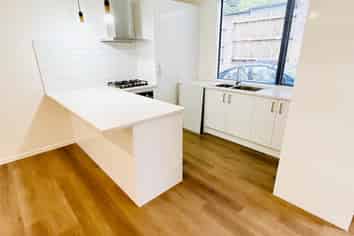 21B Andrew Road, Howick