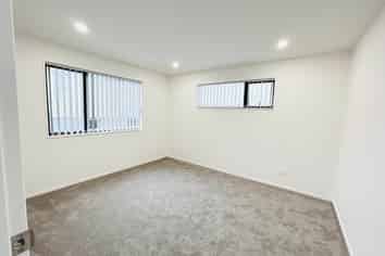 21B Andrew Road, Howick