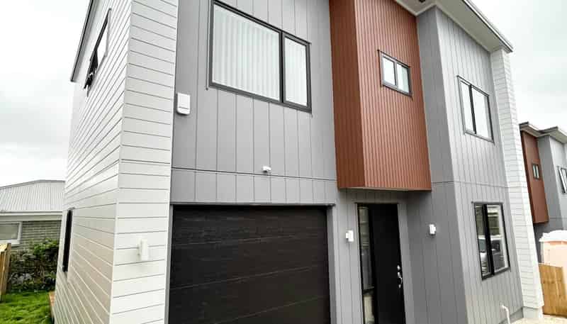 21B Andrew Road, Howick