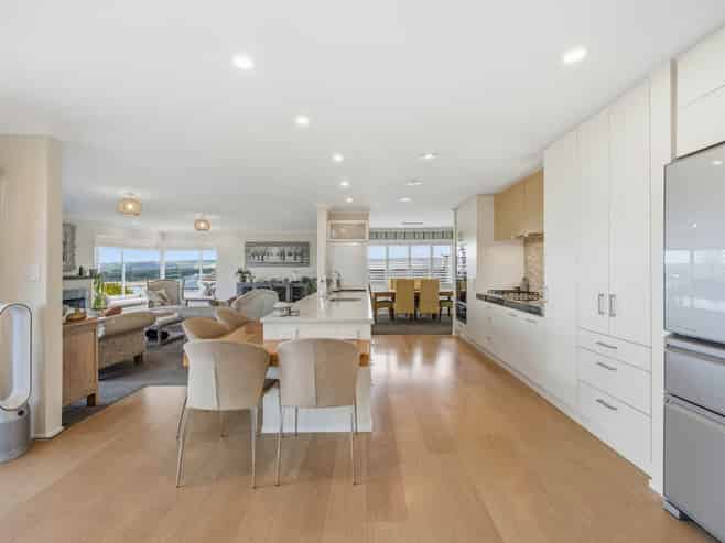 3 Pounamu Place, Shelly Park