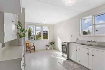 16 Morrie Laing Avenue, Mount Roskill