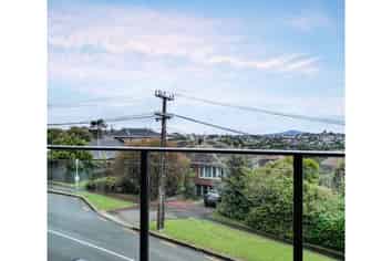201/20B Pukerangi Crescent, Ellerslie