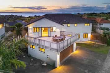 105 Alec Craig Way, Gulf Harbour