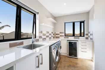 105 Alec Craig Way, Gulf Harbour