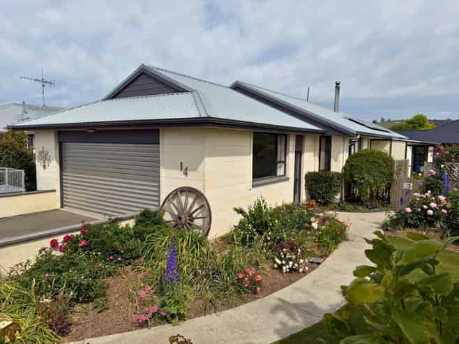 14 Girvan Street, Oamaru