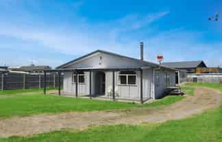 84 Seabury Avenue, Foxton Beach