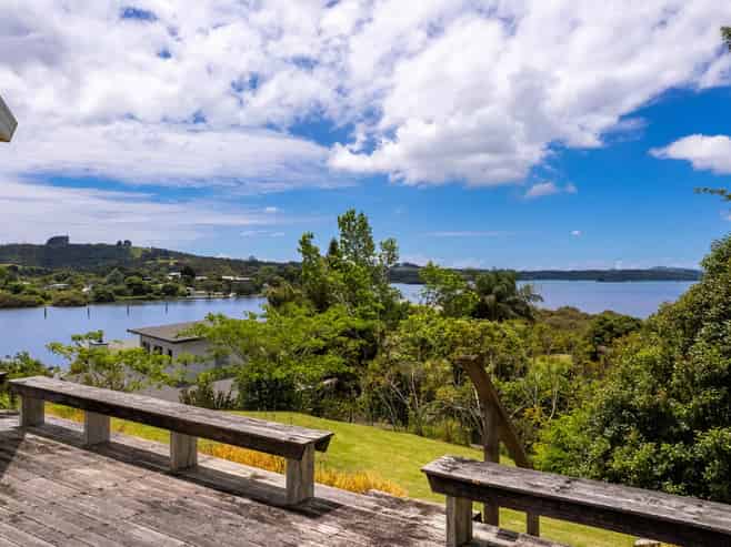 19 The Lookout, Kerikeri