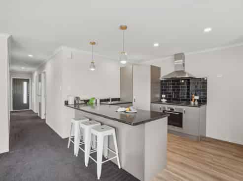 7B Titoki Road, Waikanae Beach