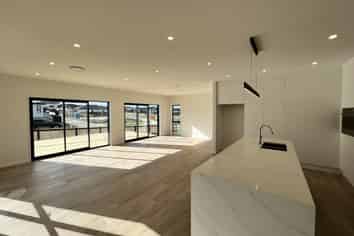 37 Houpuni Road, Silverdale