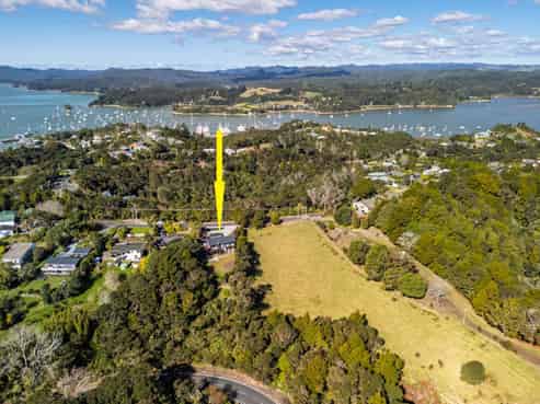 14 Oromahoe Road, Paihia