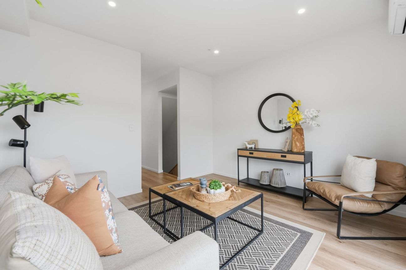 Family & Investor Gem: 3 Bedrooms, 3 Ensuites! - Fler