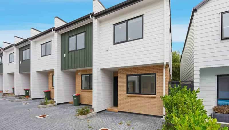 33 Mata Lane, Stanmore Bay
