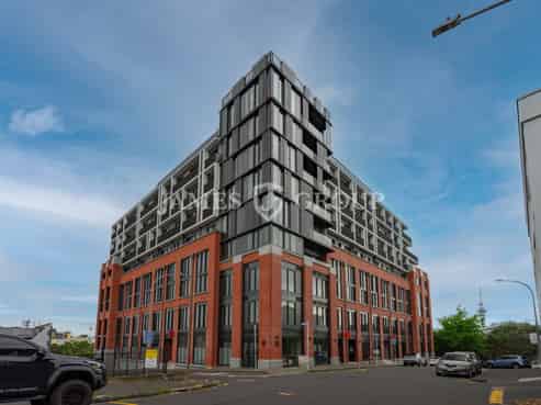 FLEXIBLE 511M² OFFICE IN THE HEART OF EDEN TERRACE