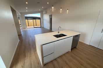 31 Vintage Street , Cromwell