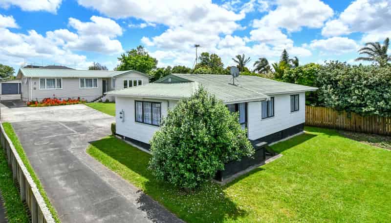 50 Christmas Road, Manurewa
