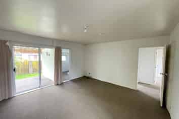 3/36 Latham Avenue, Pakuranga