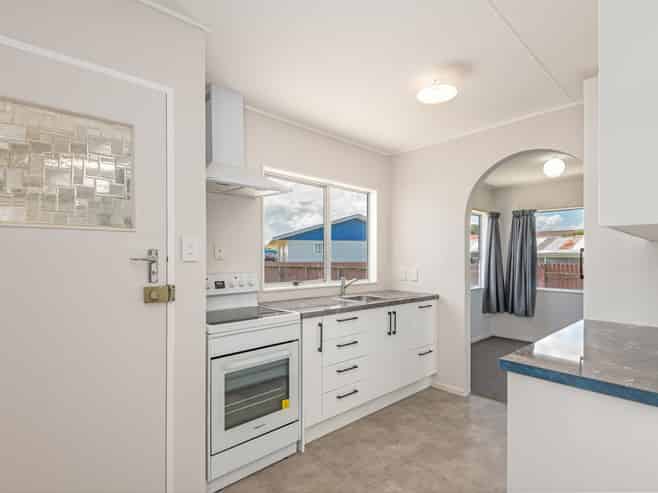 40A Geraldine Crescent, Cloverlea