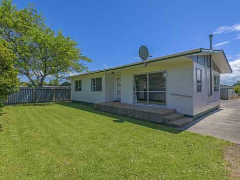 40A Geraldine Crescent, Cloverlea