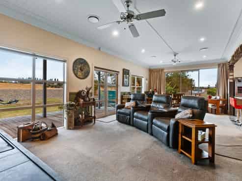 11 Half Time Close, Omakau