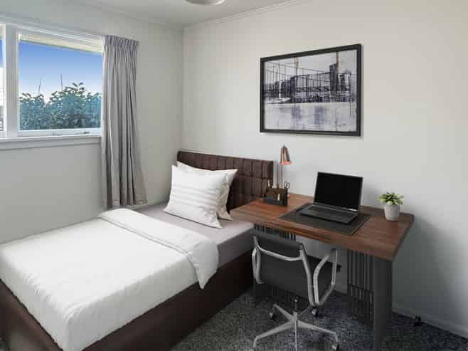 75a Fairfield Avenue, Addington