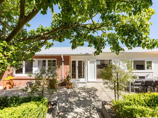 16 & 18 Palm Grove, Belmont