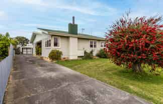 10 Foster Terrace, Onekawa